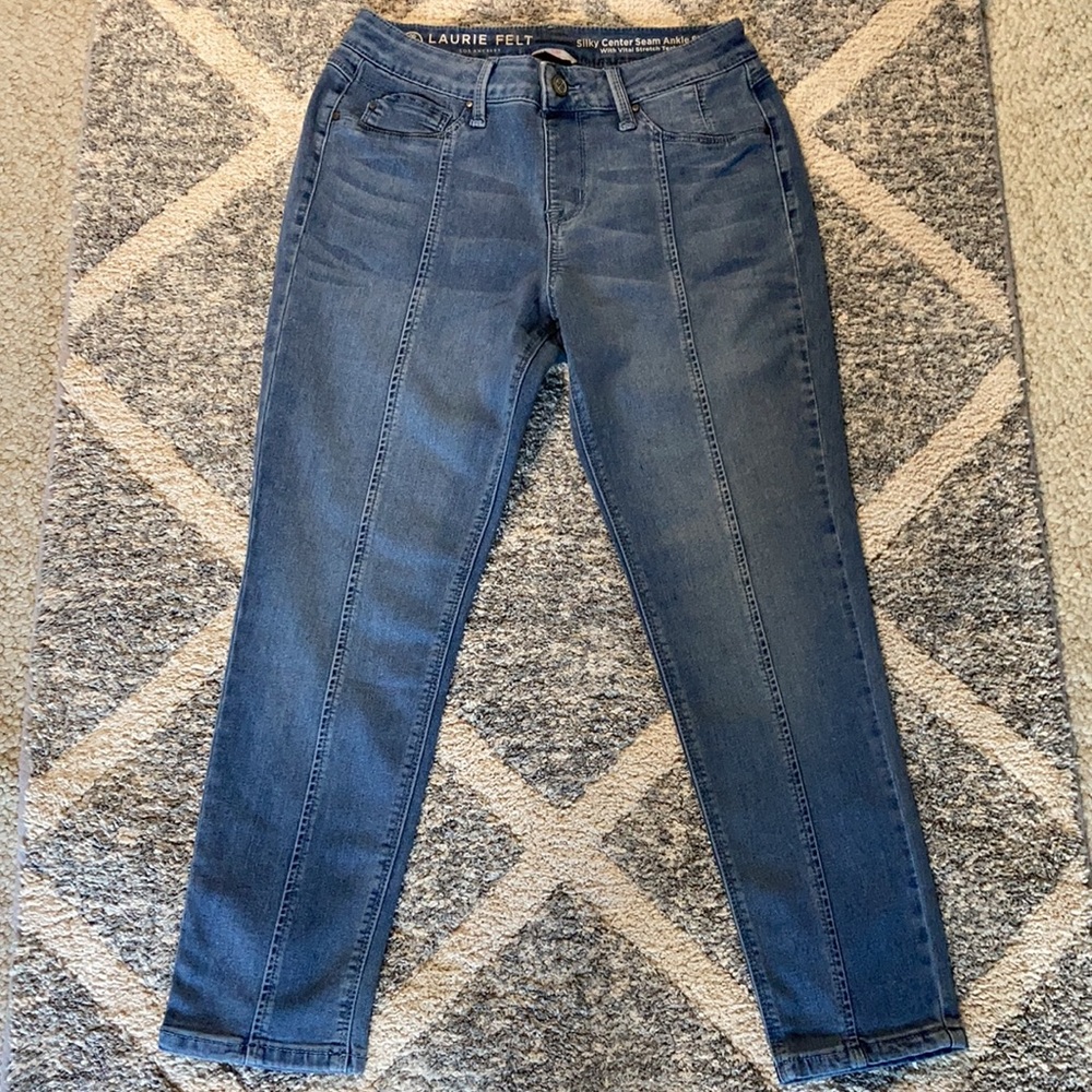 Laurie Felt Silky Denim Center Seam Ankle Skinny - Picture 3 of 10